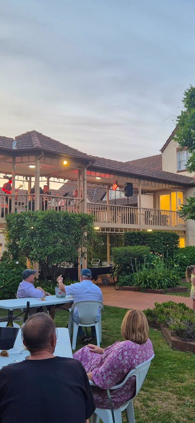 Concert in the Courtyard Gardens of Mercure Canberra