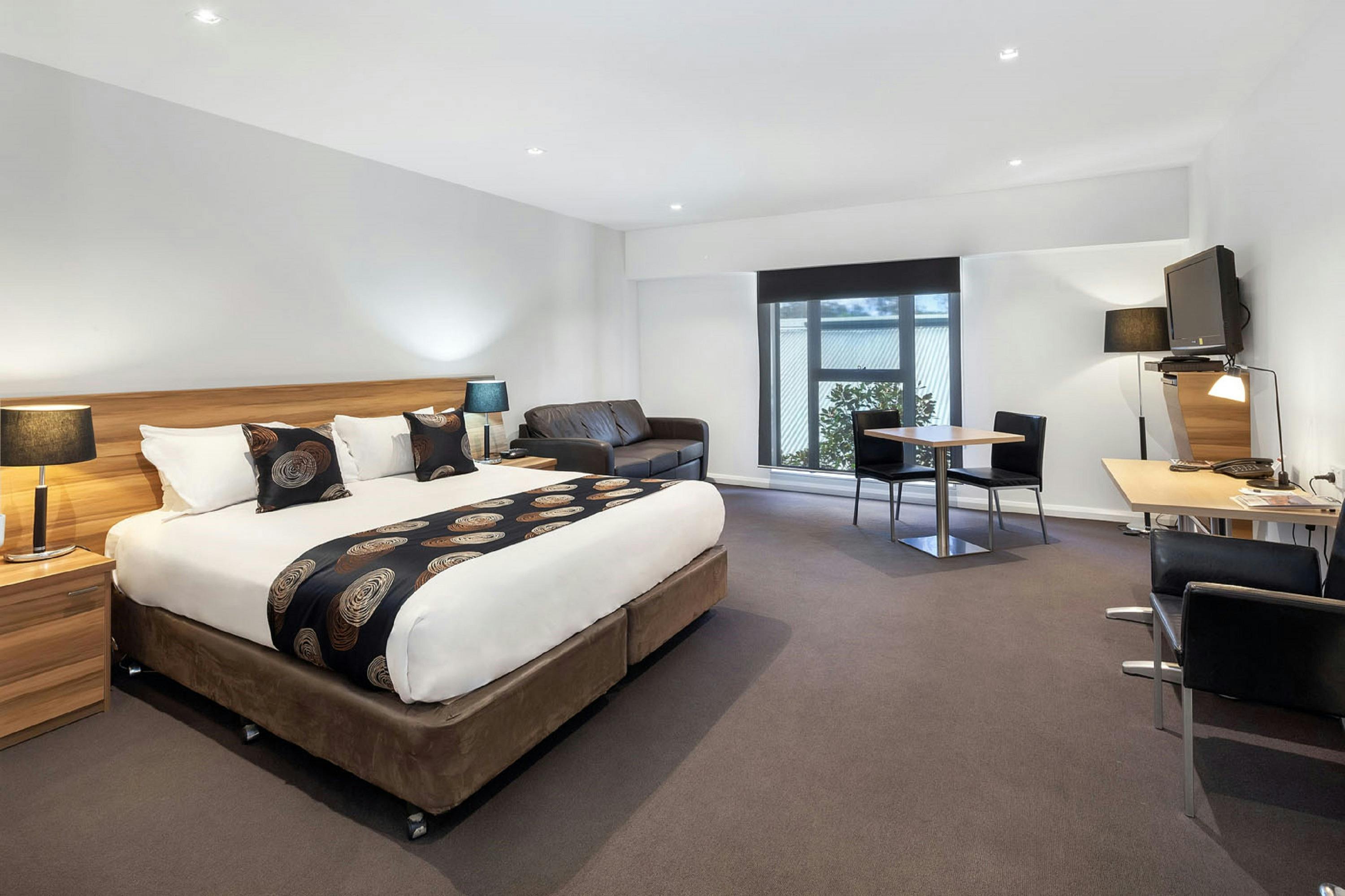 King Executive Suite