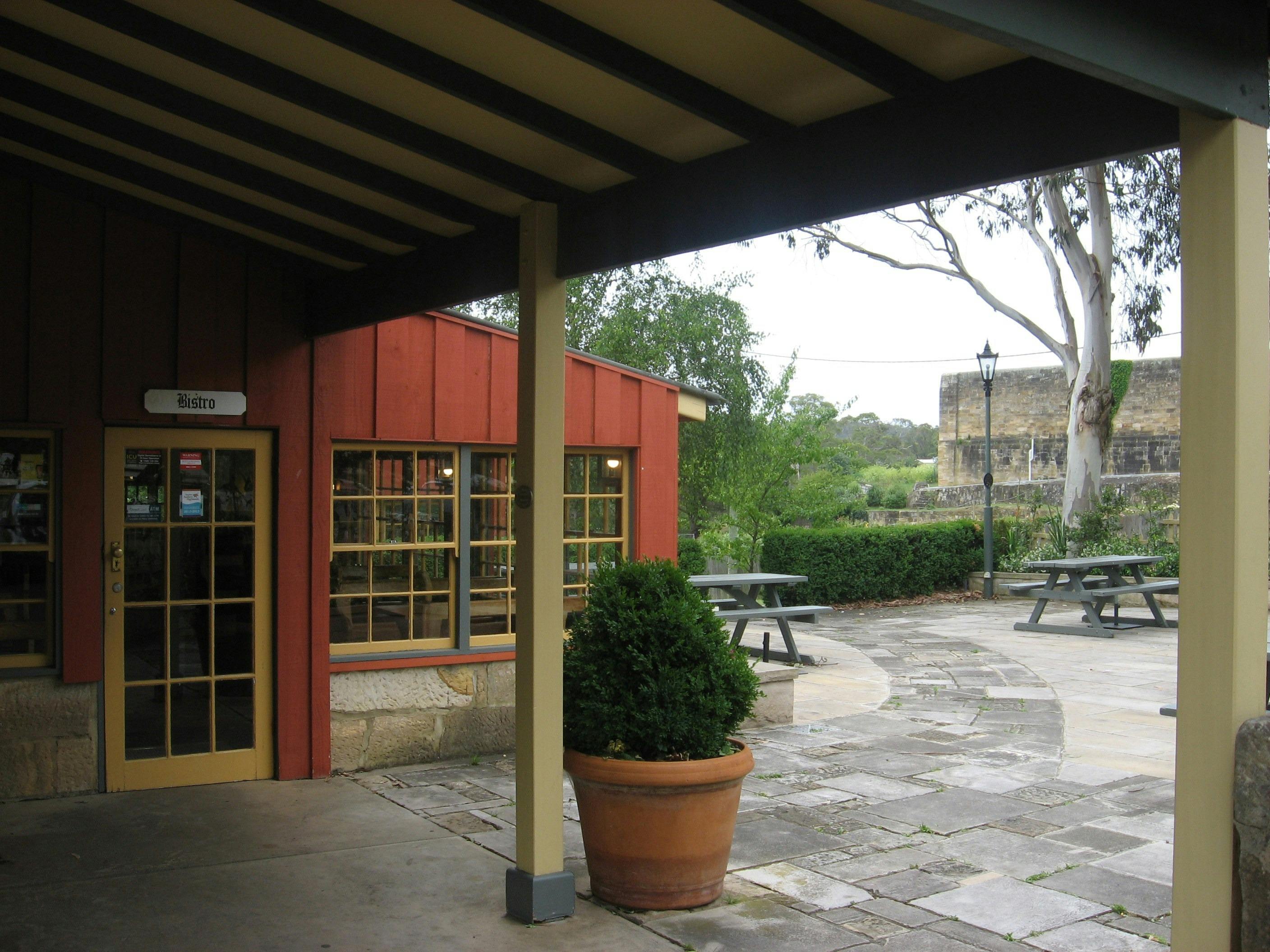 測量師將軍旅館小酒館