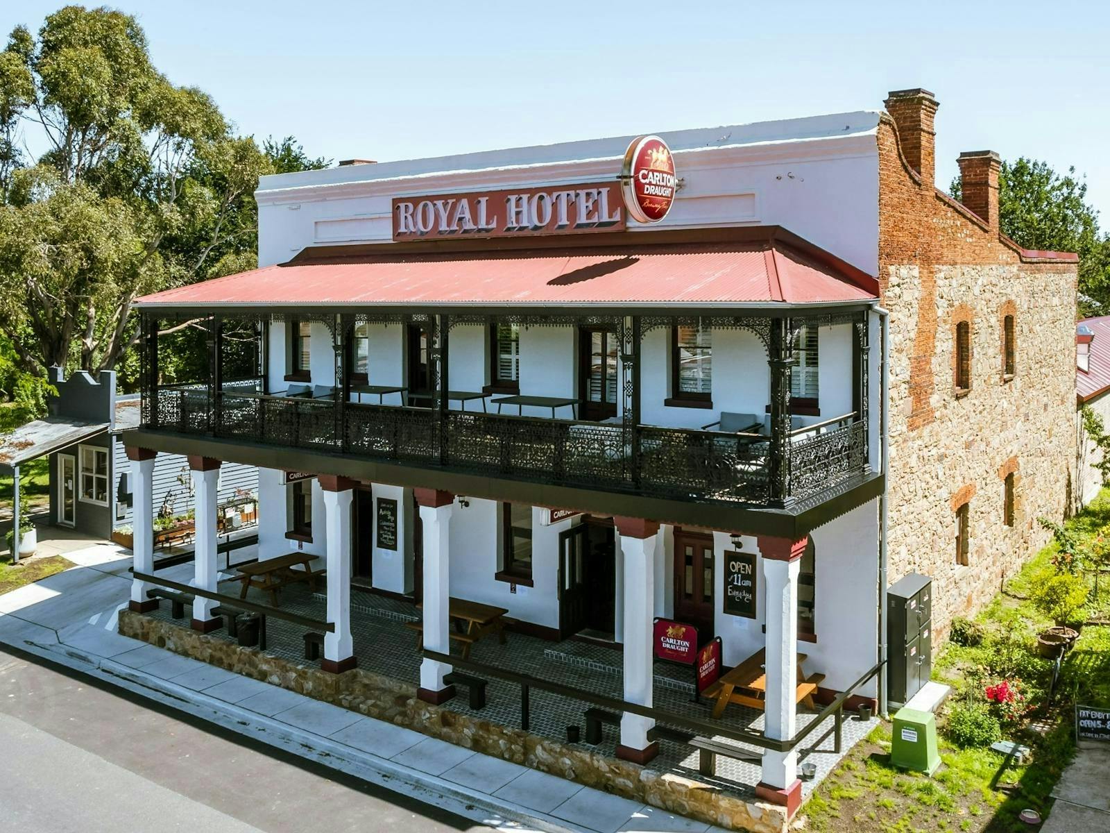 The Royal Hotel Bungendore