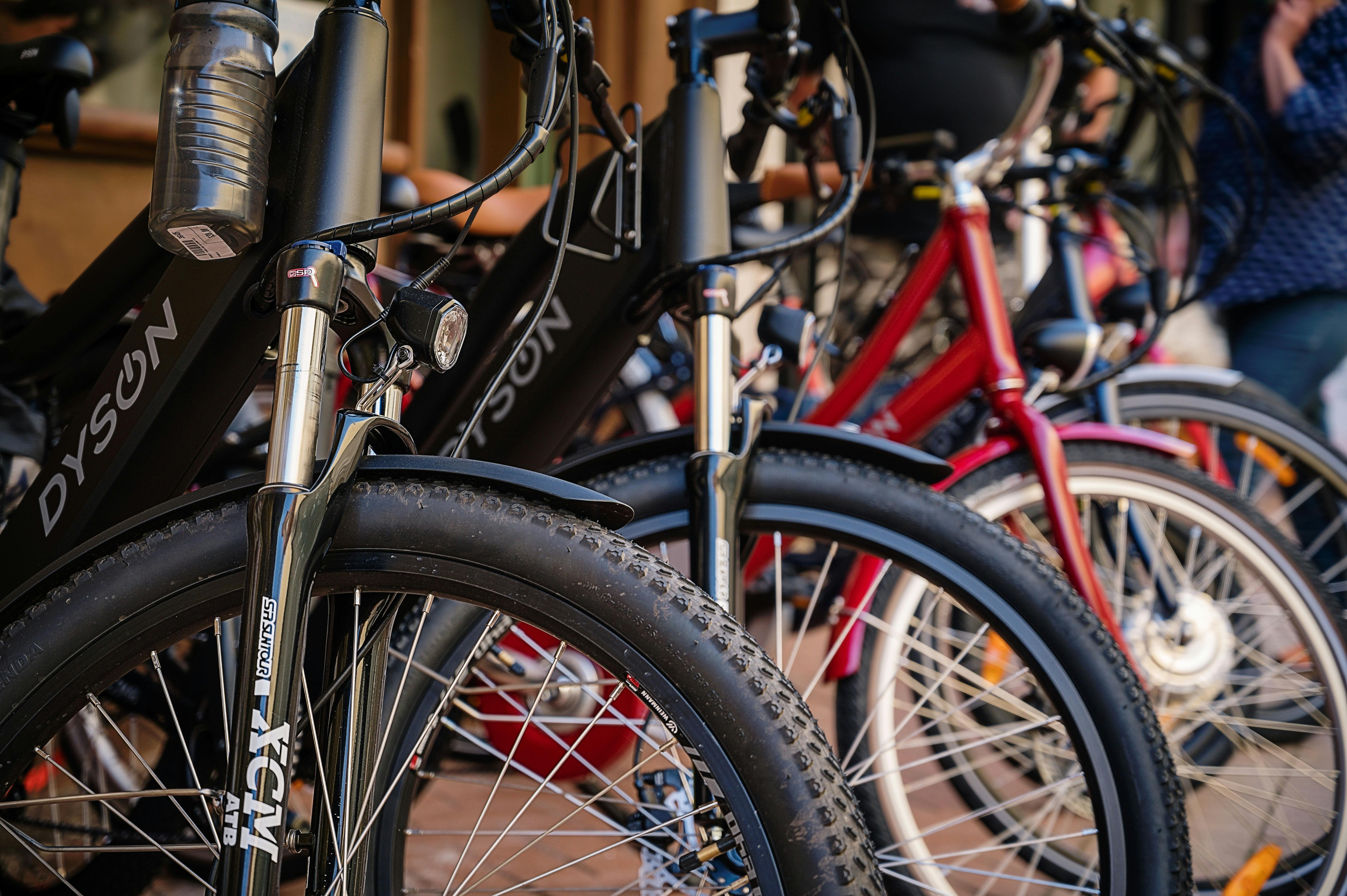 Eating Travel - ebike Hire