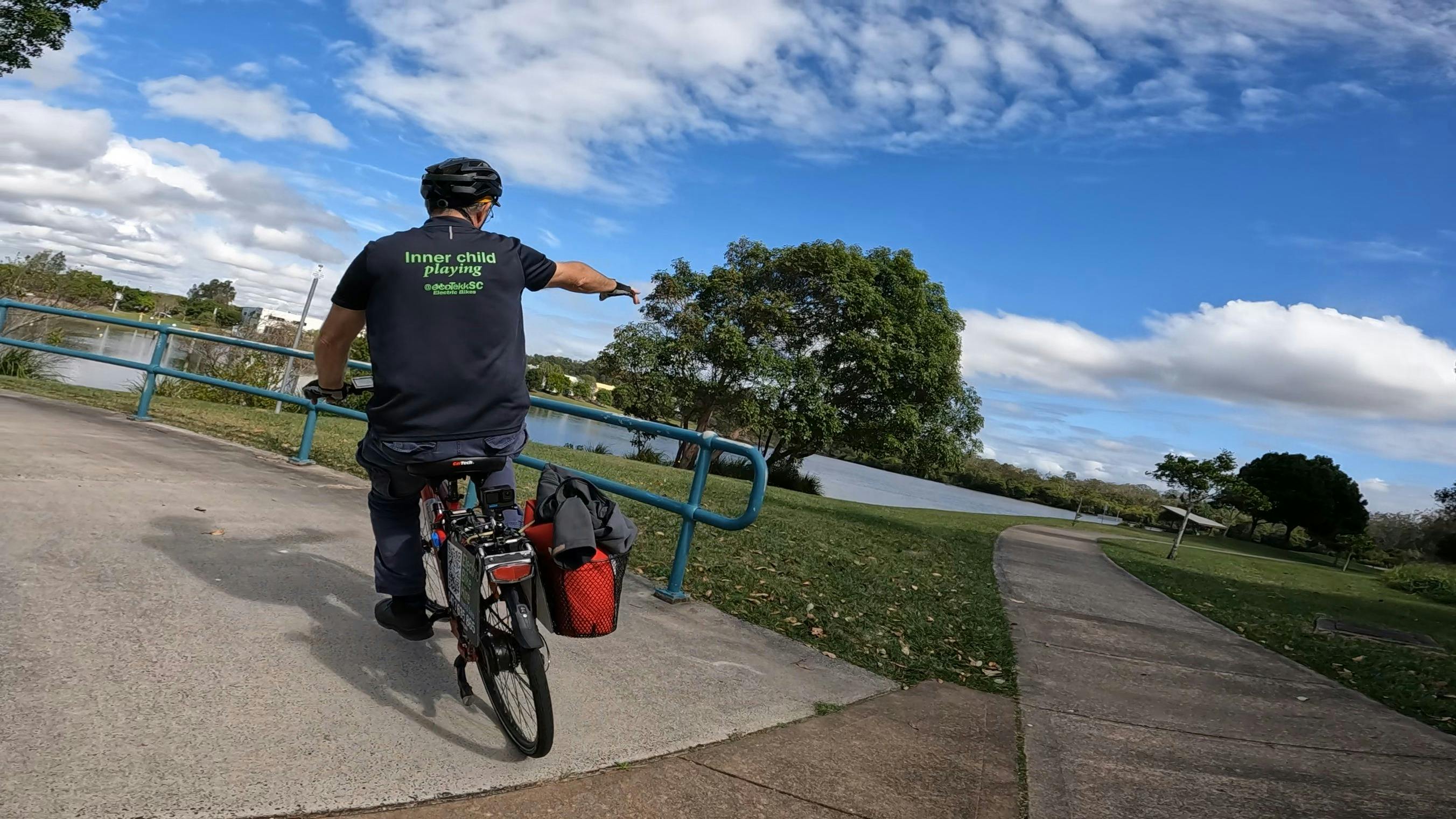 Pt Cartwright 3hr e-Bike Tour