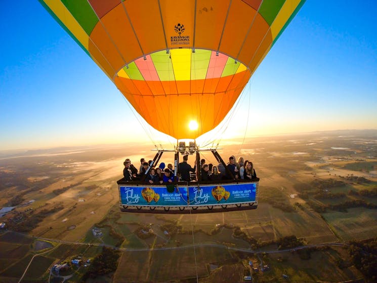 Passengers aboard Balloon flight over Byron Bay