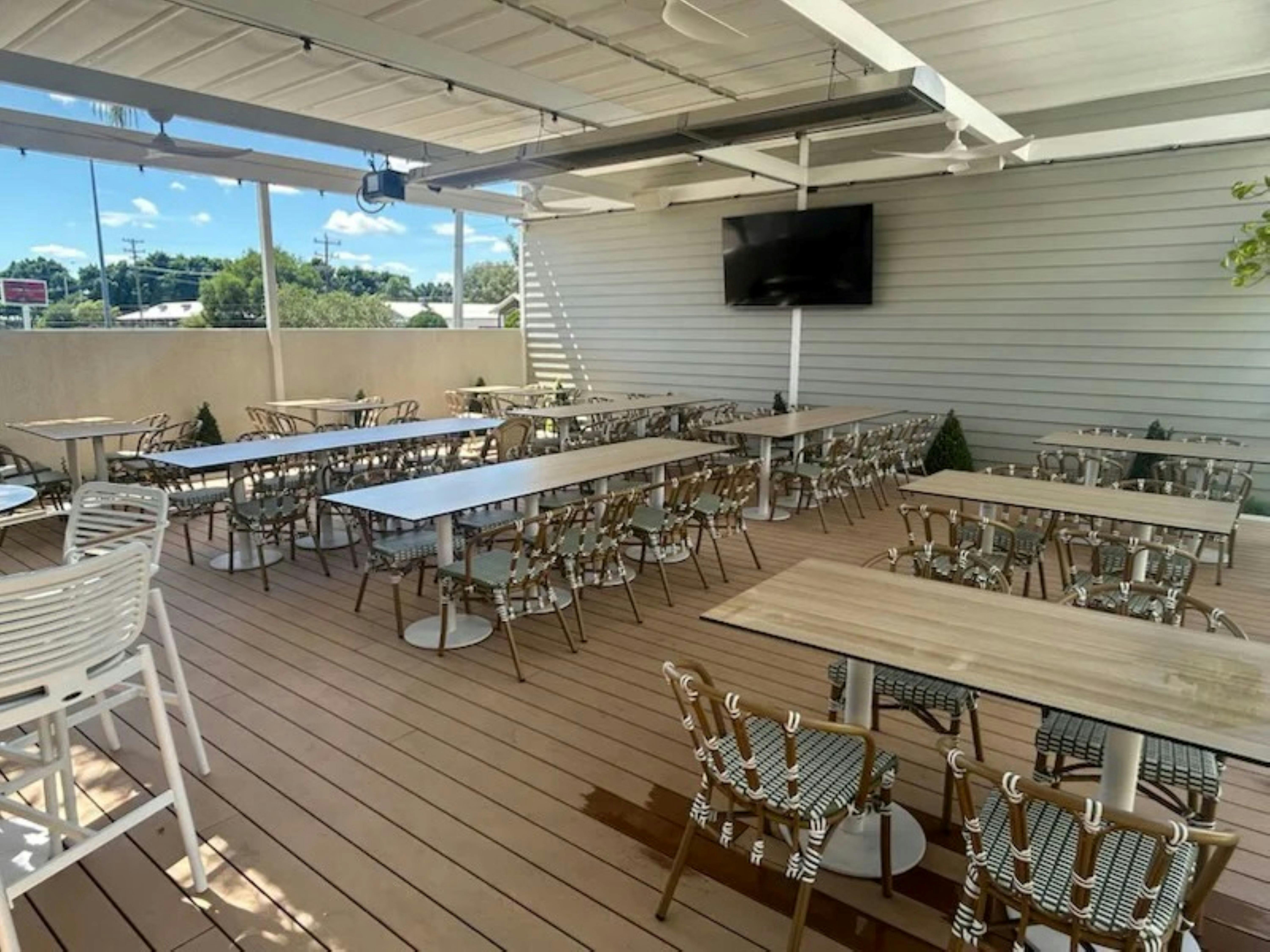 アマルー・タバーン