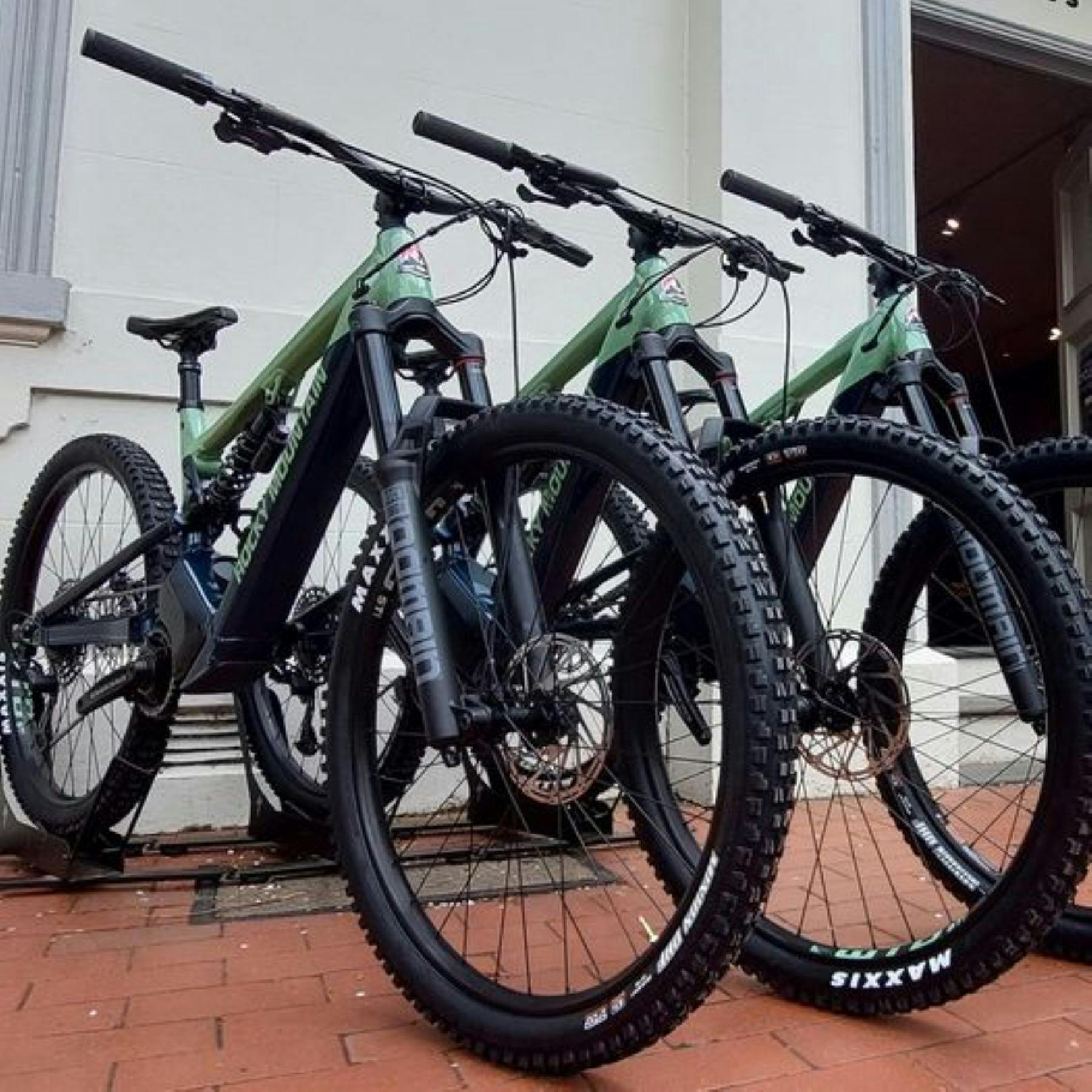 ATC Bright - Hire bikes