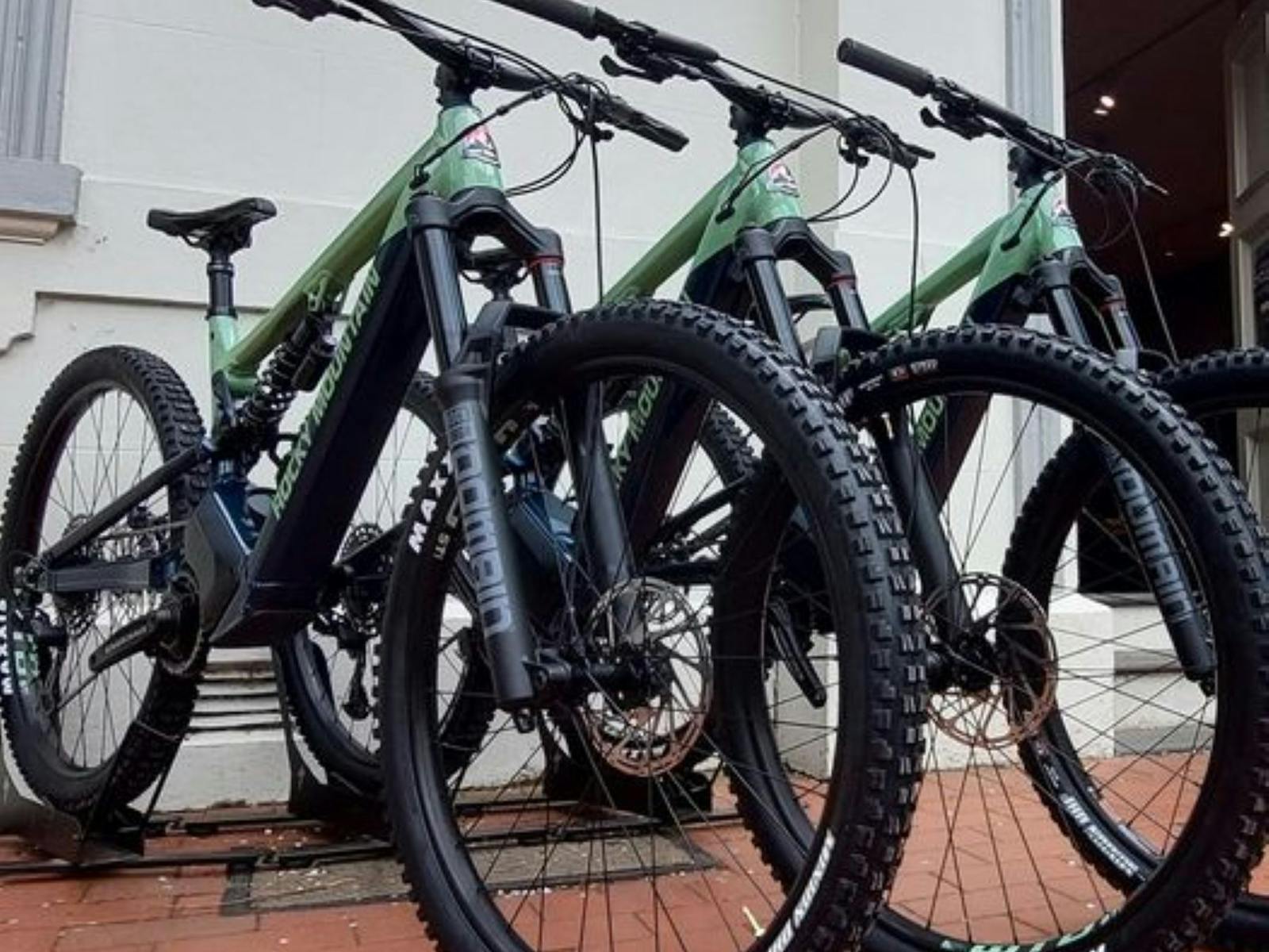 ATC Bright - Hire bikes