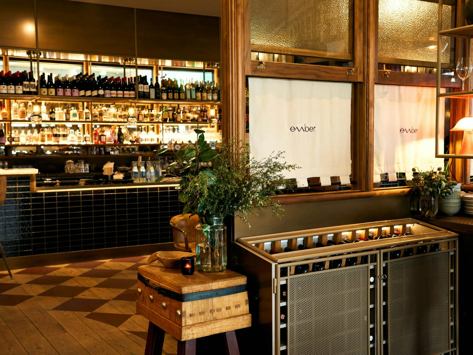 바 맨 바이런 베이