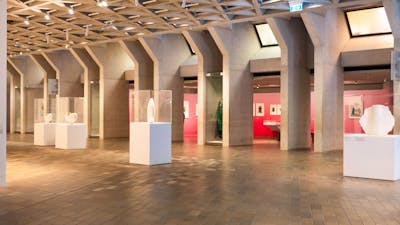 High ceiling architecture of a large gallery space