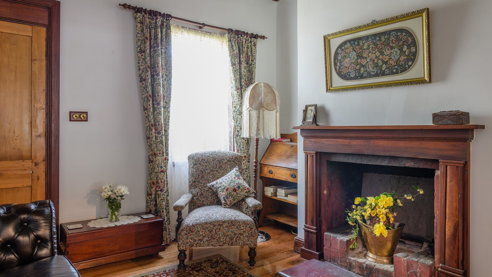 Armoury Cottage Lounge Room