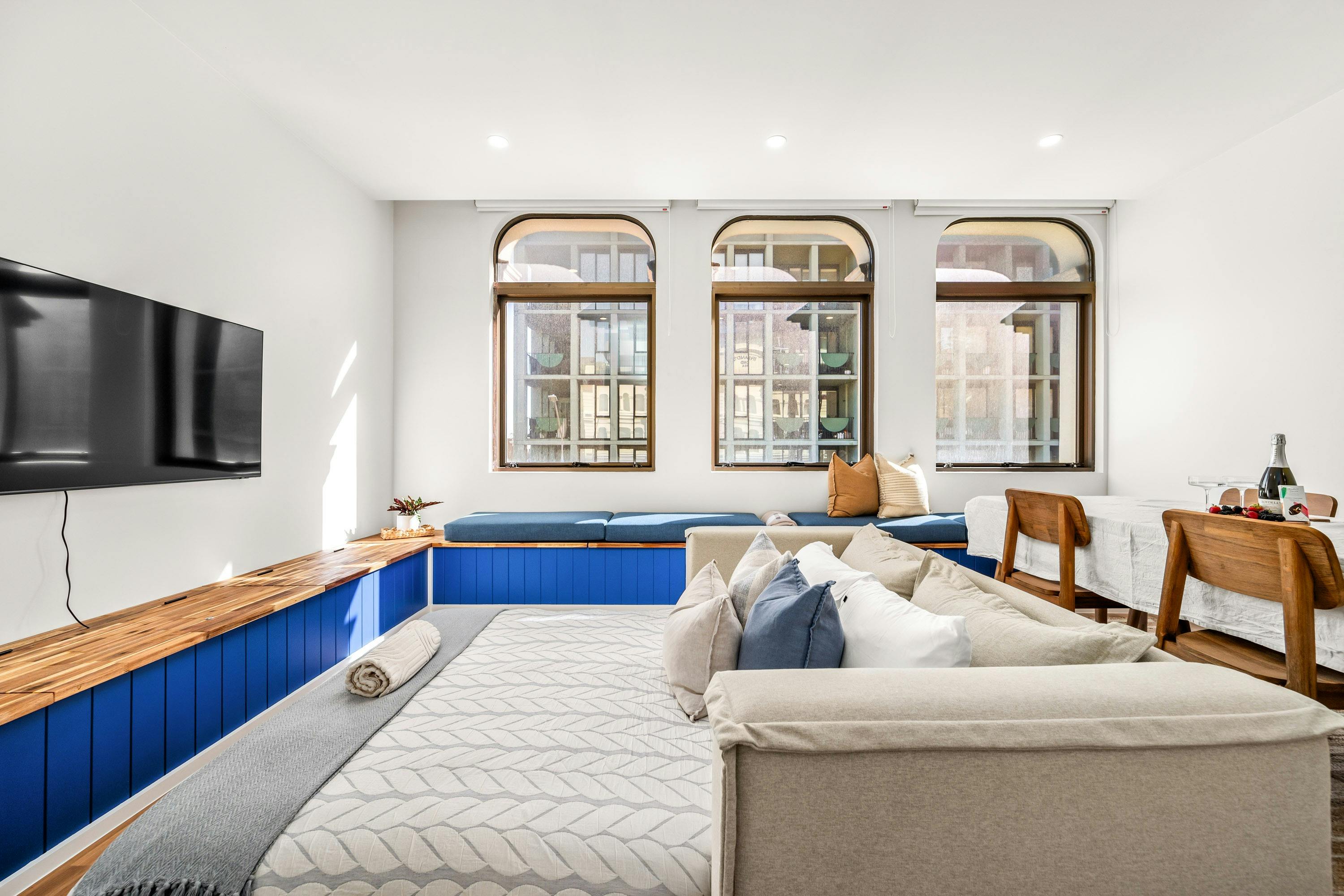 與沙發床一起生活