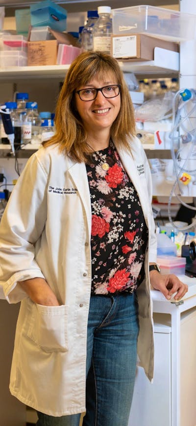 Researcher Dr Vicki Athanasopoulos at The Centre for Personalised Medicine laboratory at JCSMR, ANU.