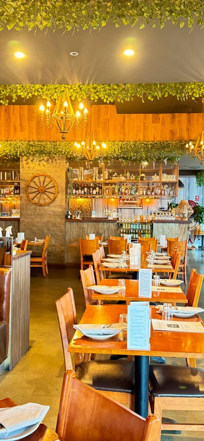 La Rustica by the lake