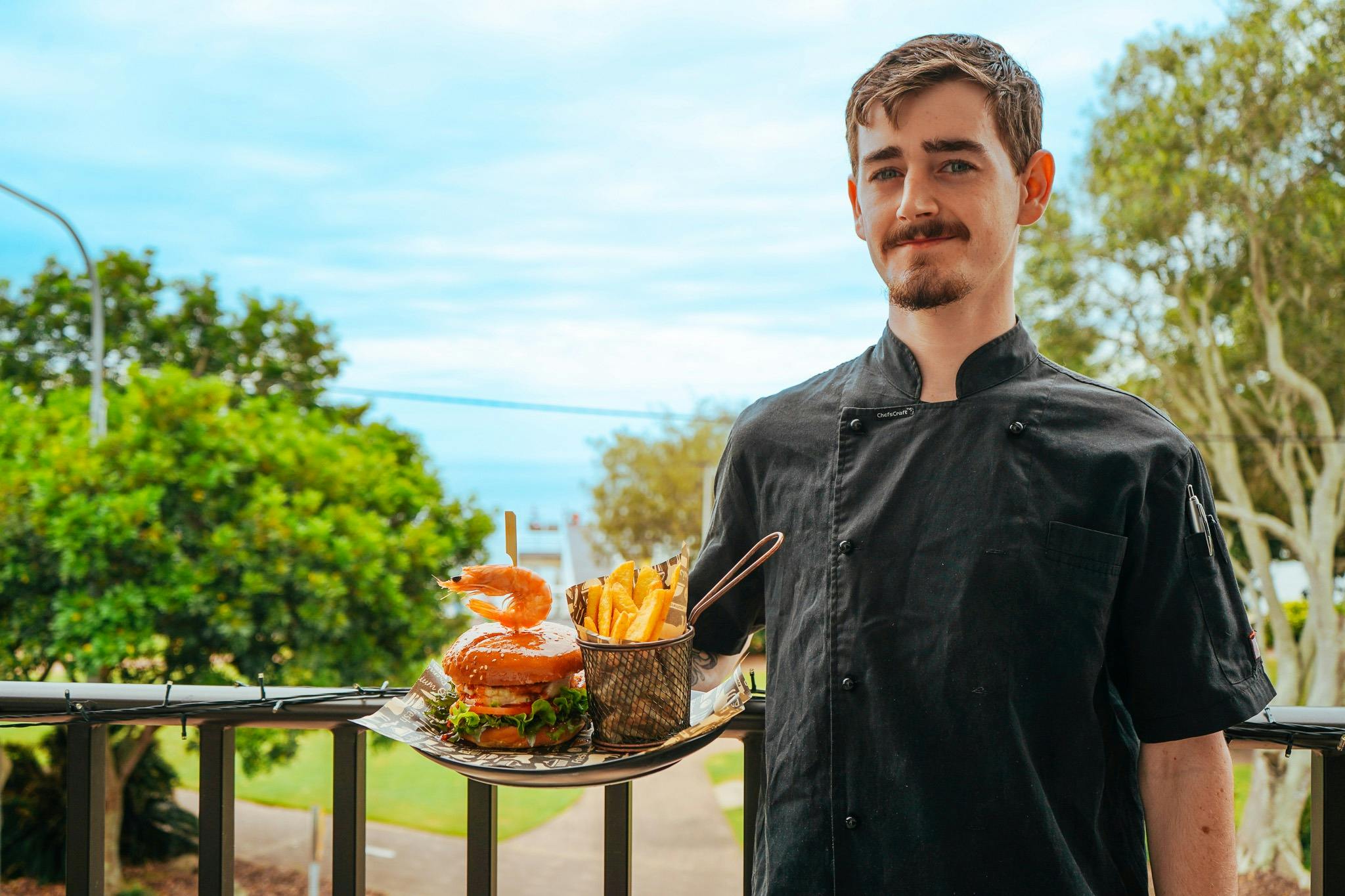 Beach House Hotel Hervey Bay