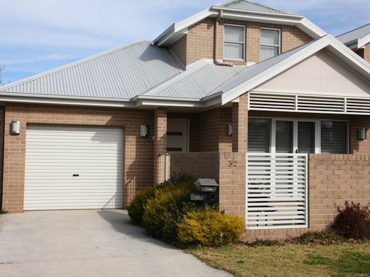 Modern house in inner Orange