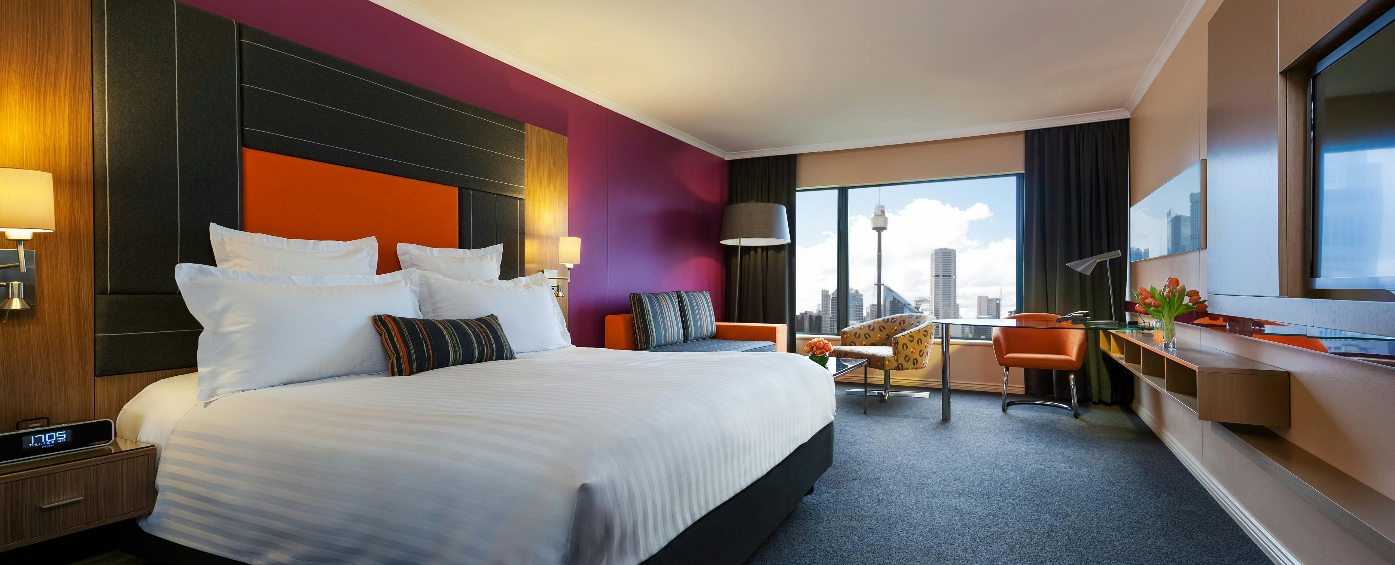 Superior One King Bed with Hyde Park View