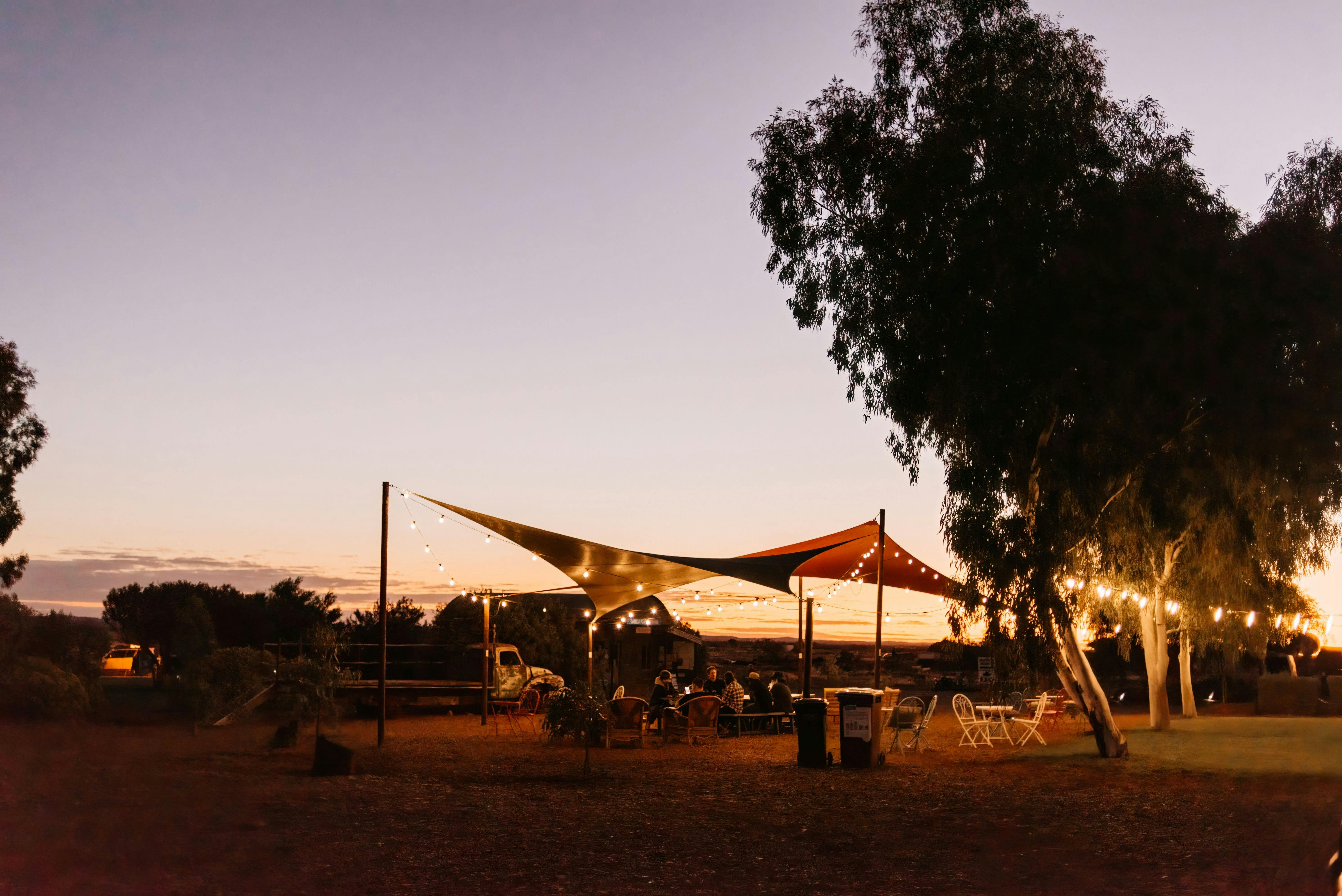 Red Plains Cafe & Dining