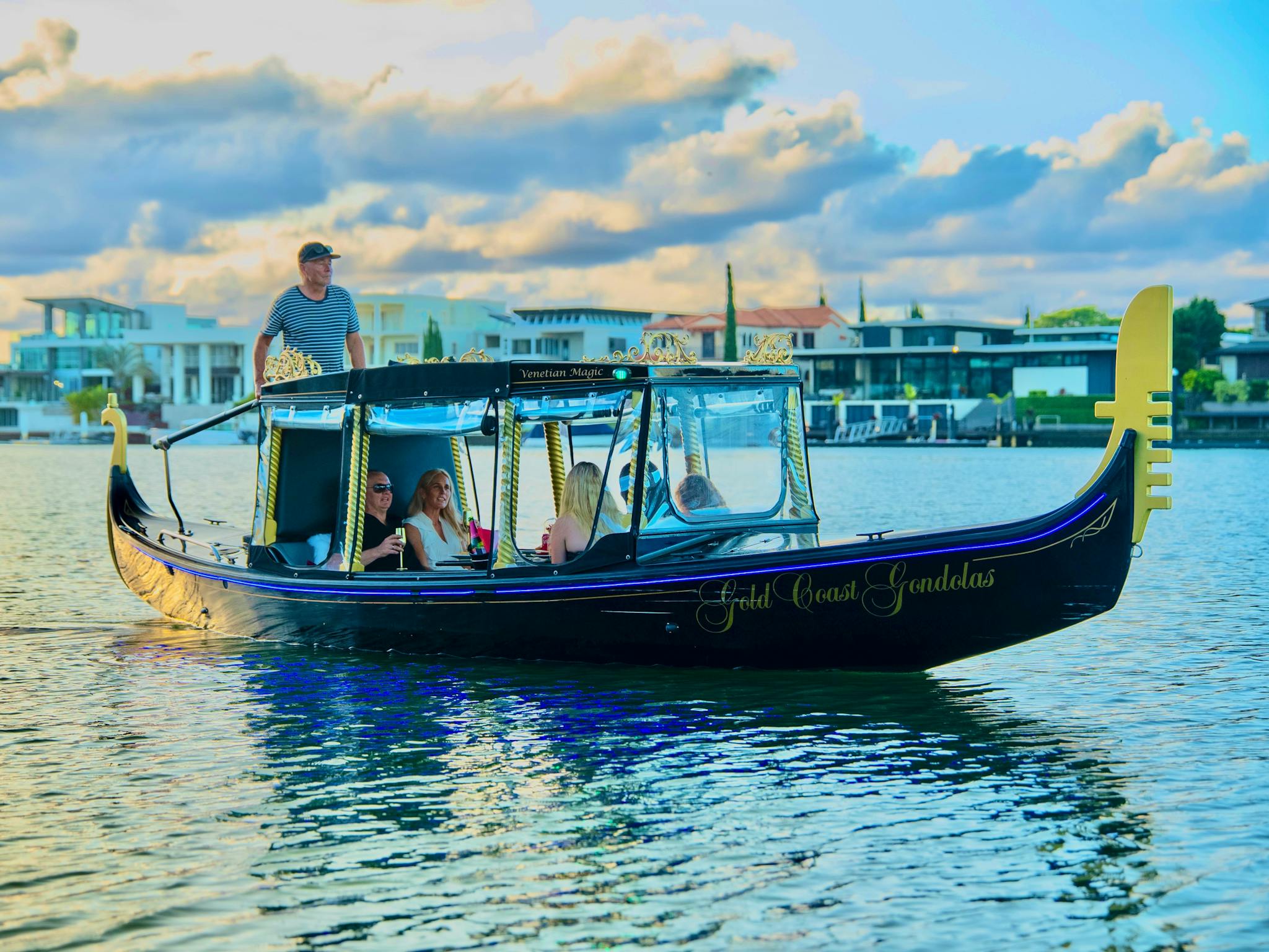 Perfect for date nights, celebrations or simply an unforgettable escape on the water Perfect for date nights, celebrations or simply an unforgettable escape on the water