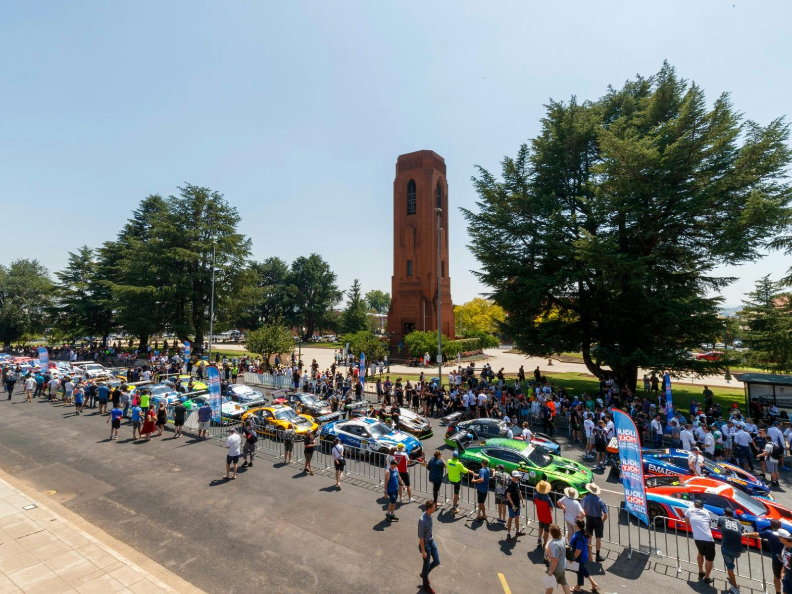 巴瑟斯特 12 小时赛车展出