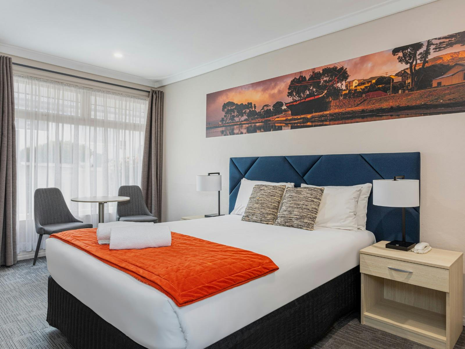 Executive Queen Suite