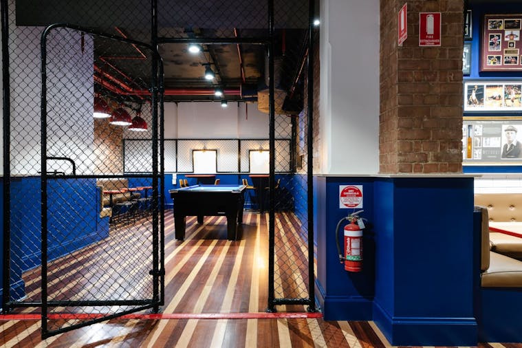 Wing It Sports Bar