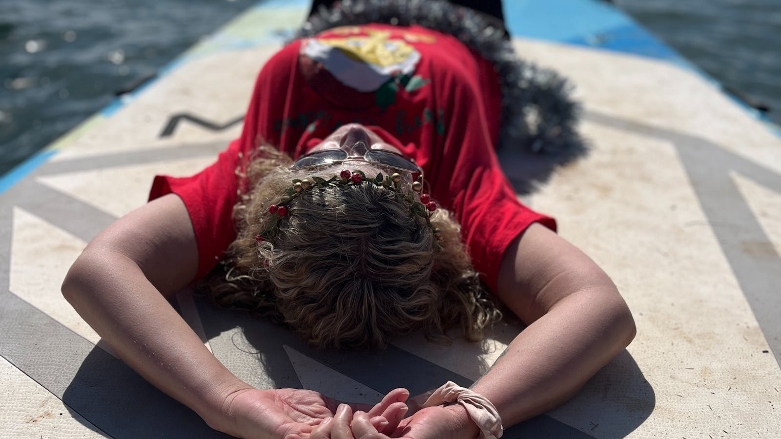 Image for Christmas Theme Flow Class: Gentle Somatic Movement & Breath Work with Mel