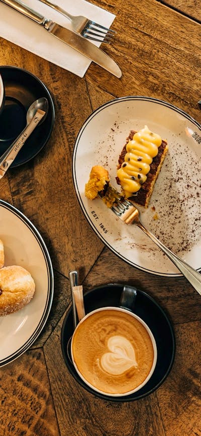 Coffee and cake at The Sir George