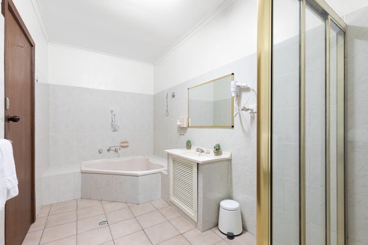 Spa Suite