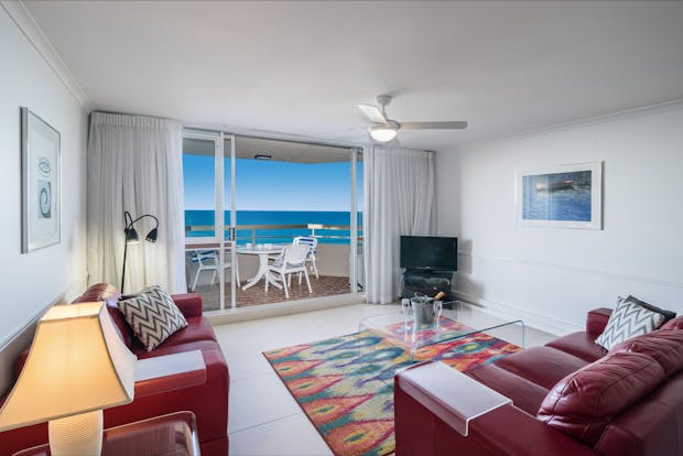 1 Bedroom Apartment - Panoramic Ocean View