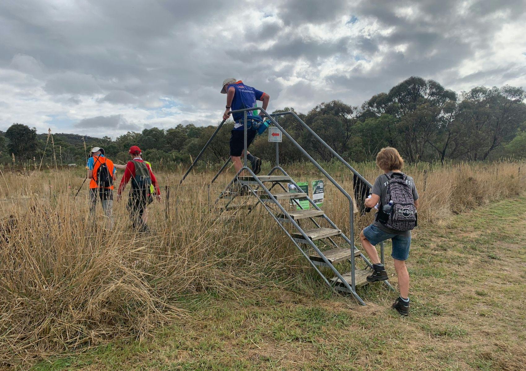 24km Walkers passing the half-way point