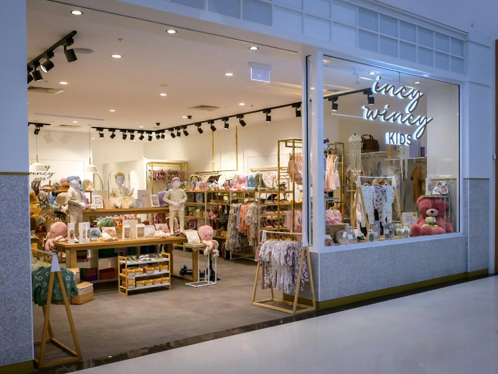 Store Front to Incy Wincy Kids