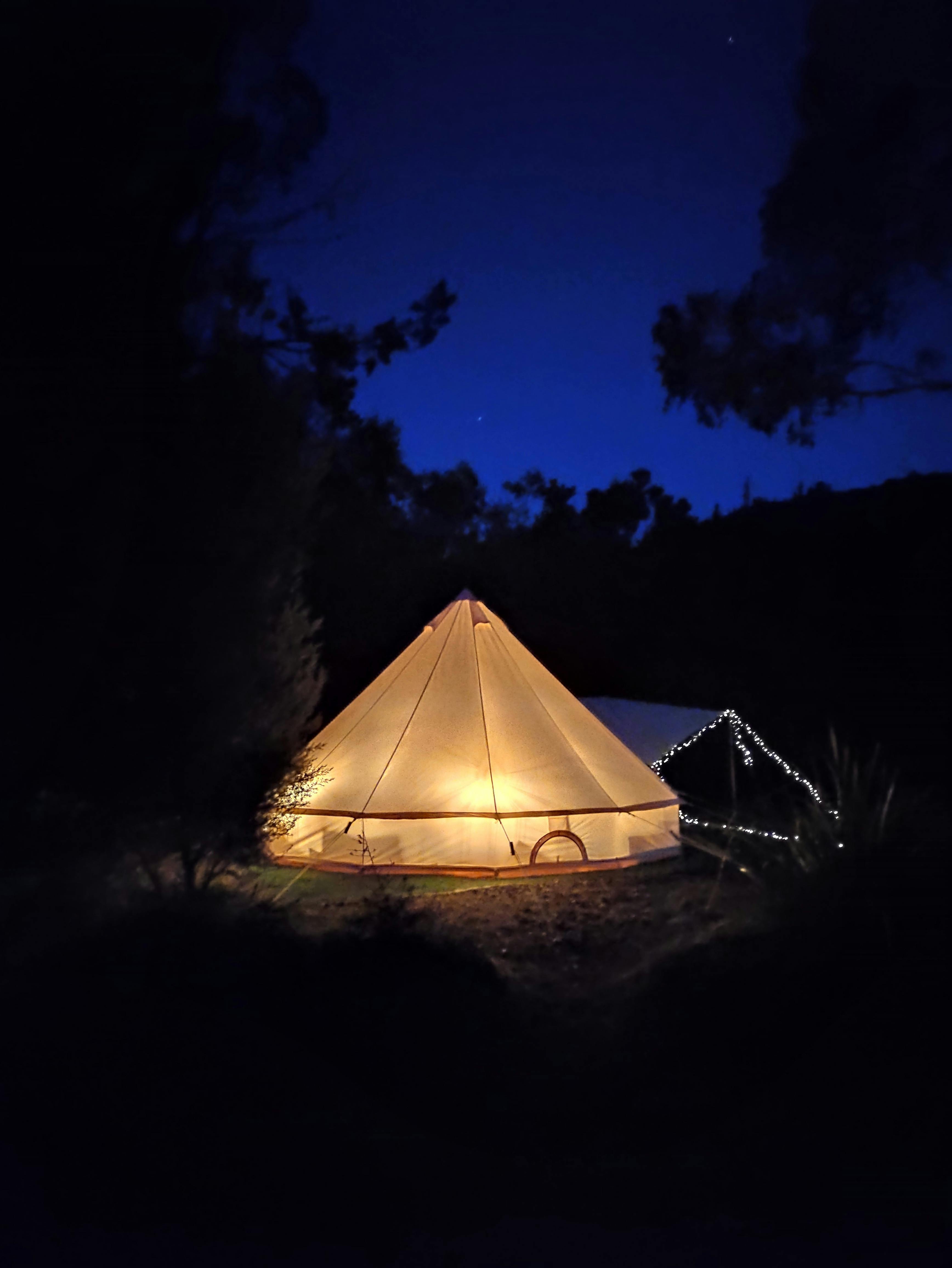 Zeehan Bush Camp
