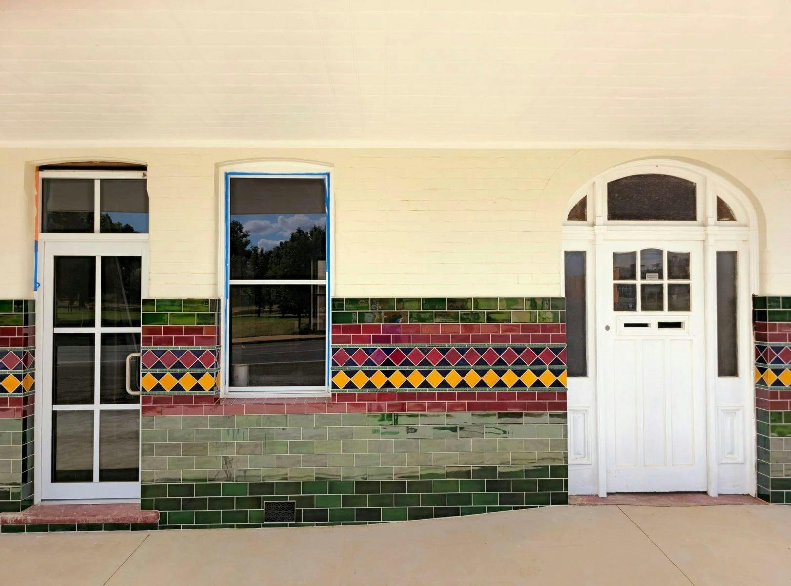 The Nyngan Hotel Art Deco