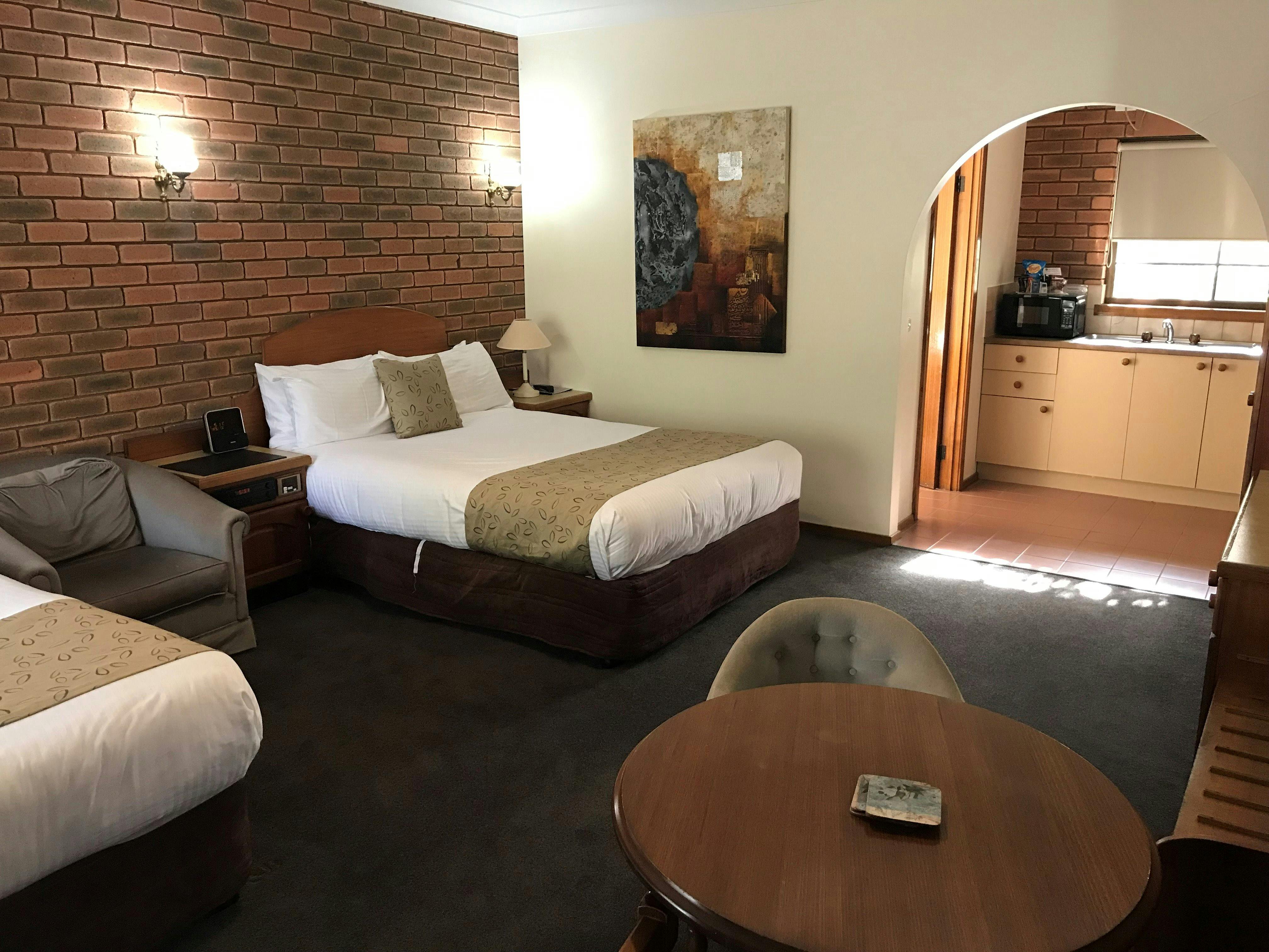 大床房和單人房