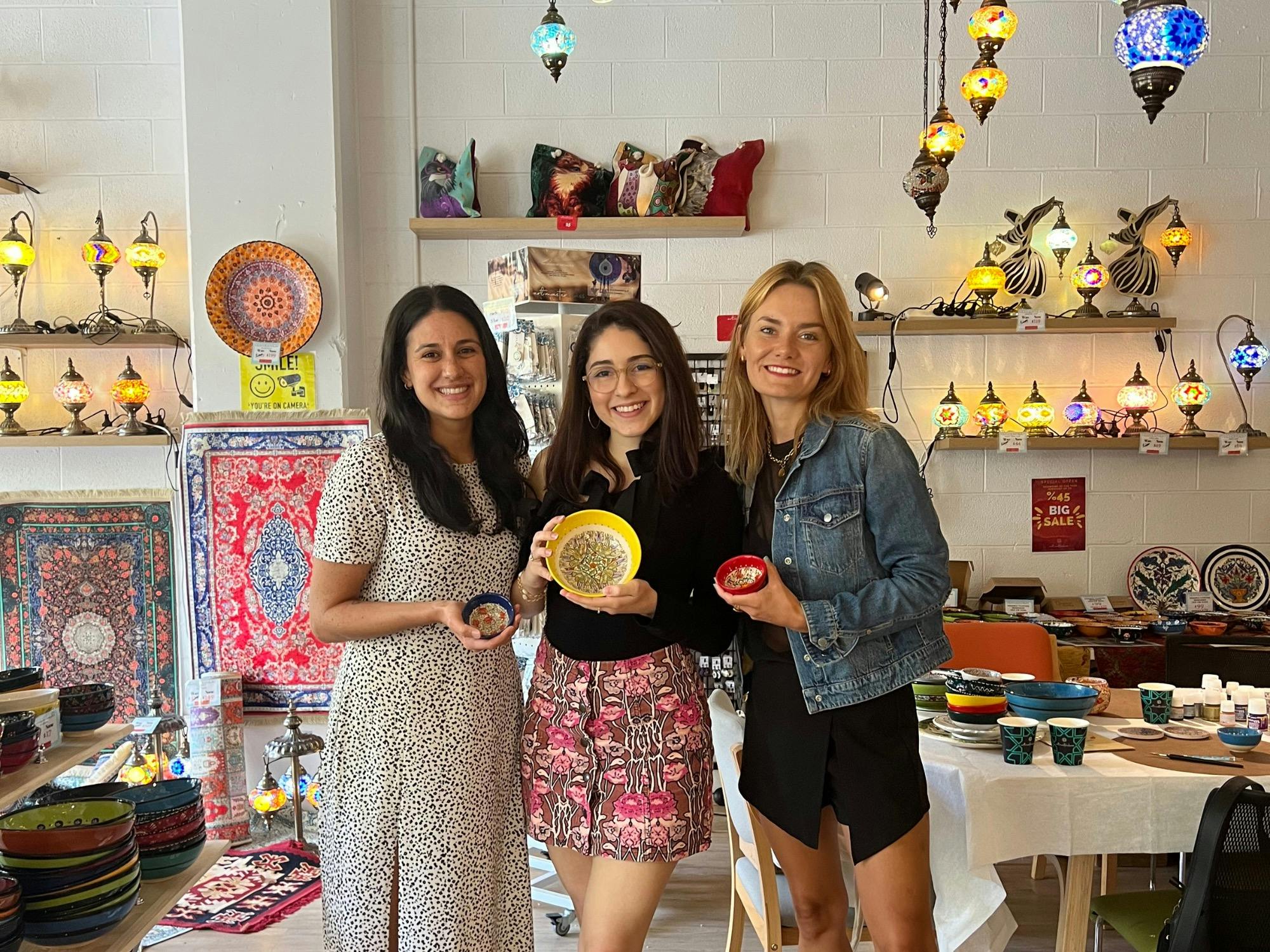 Ceramic Paint and Sip Classes in Brisbane