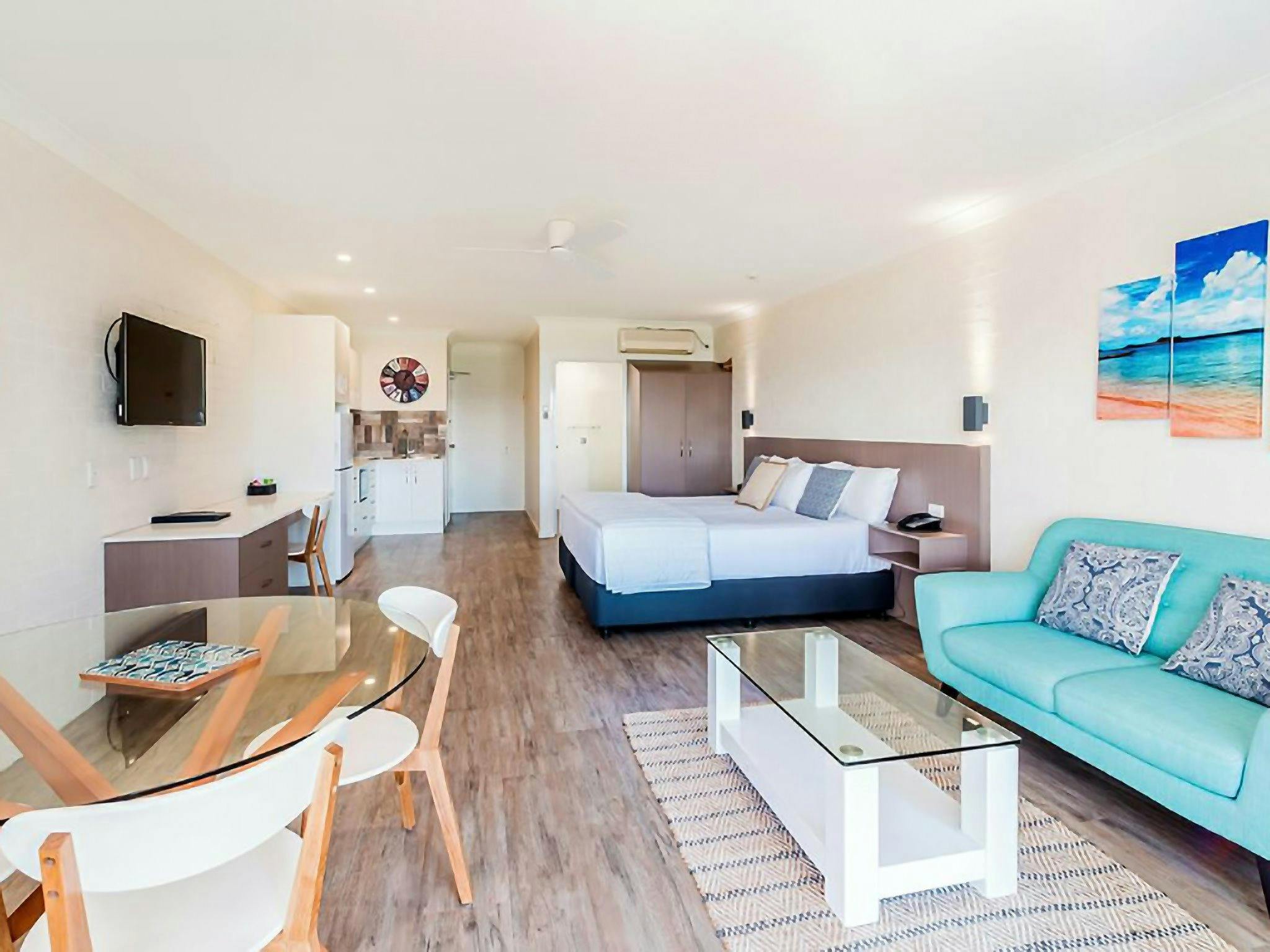 넓은 독립형 유닛