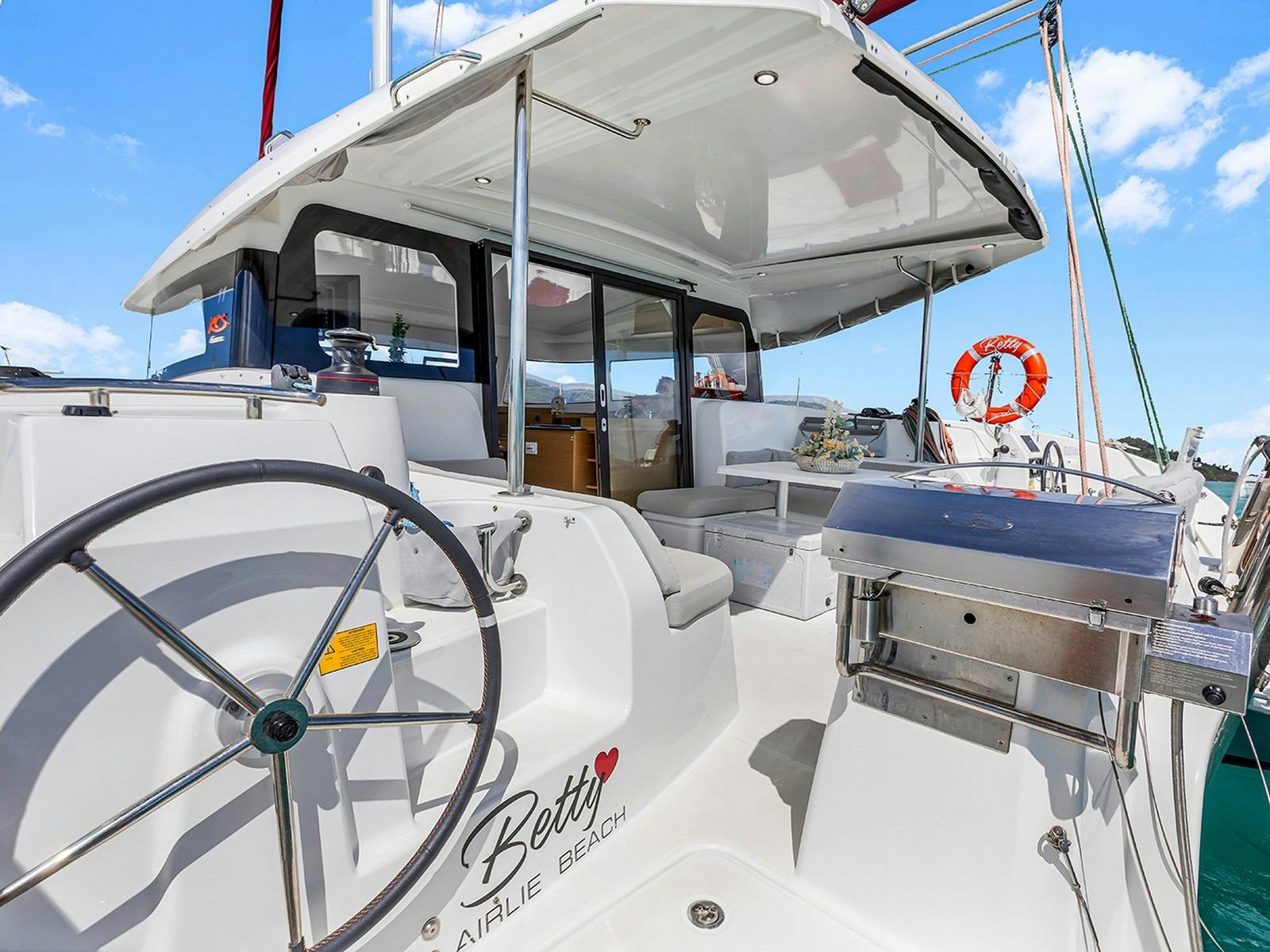 Excess 11 - Port helm, BBQ and aft deck
