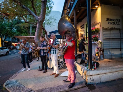 Christmas Late Night Shopping in Woollahra