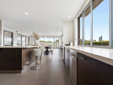 Five Bedroom home in Broadbeach - Kitchen Five Bedroom home in Broadbeach - Kitchen