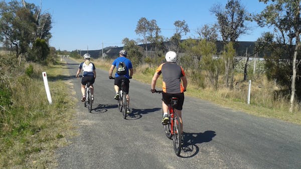 Riding along Amiens Rd, Amiens