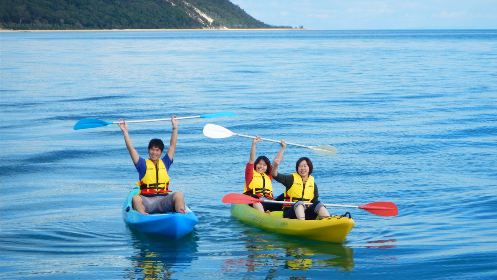 Kayaking in Moreton Island