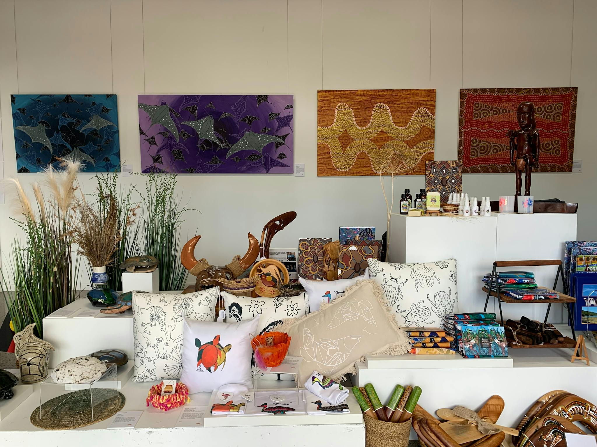 UMI Gallery & Gift Shop UMI Gallery & Gift Shop