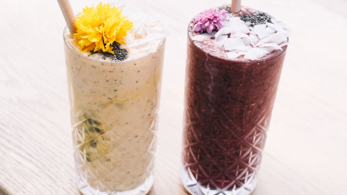 Banana Smoothie & Berrie Smoothie