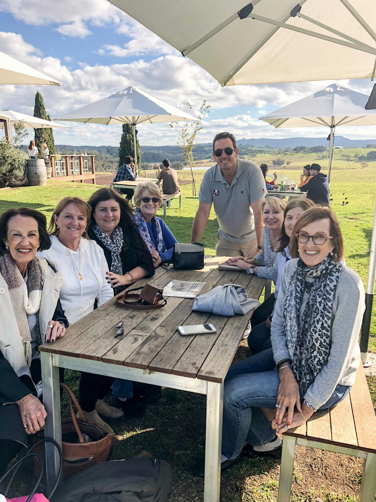 Wine Knot Tours NSW Holidays & Things to Do