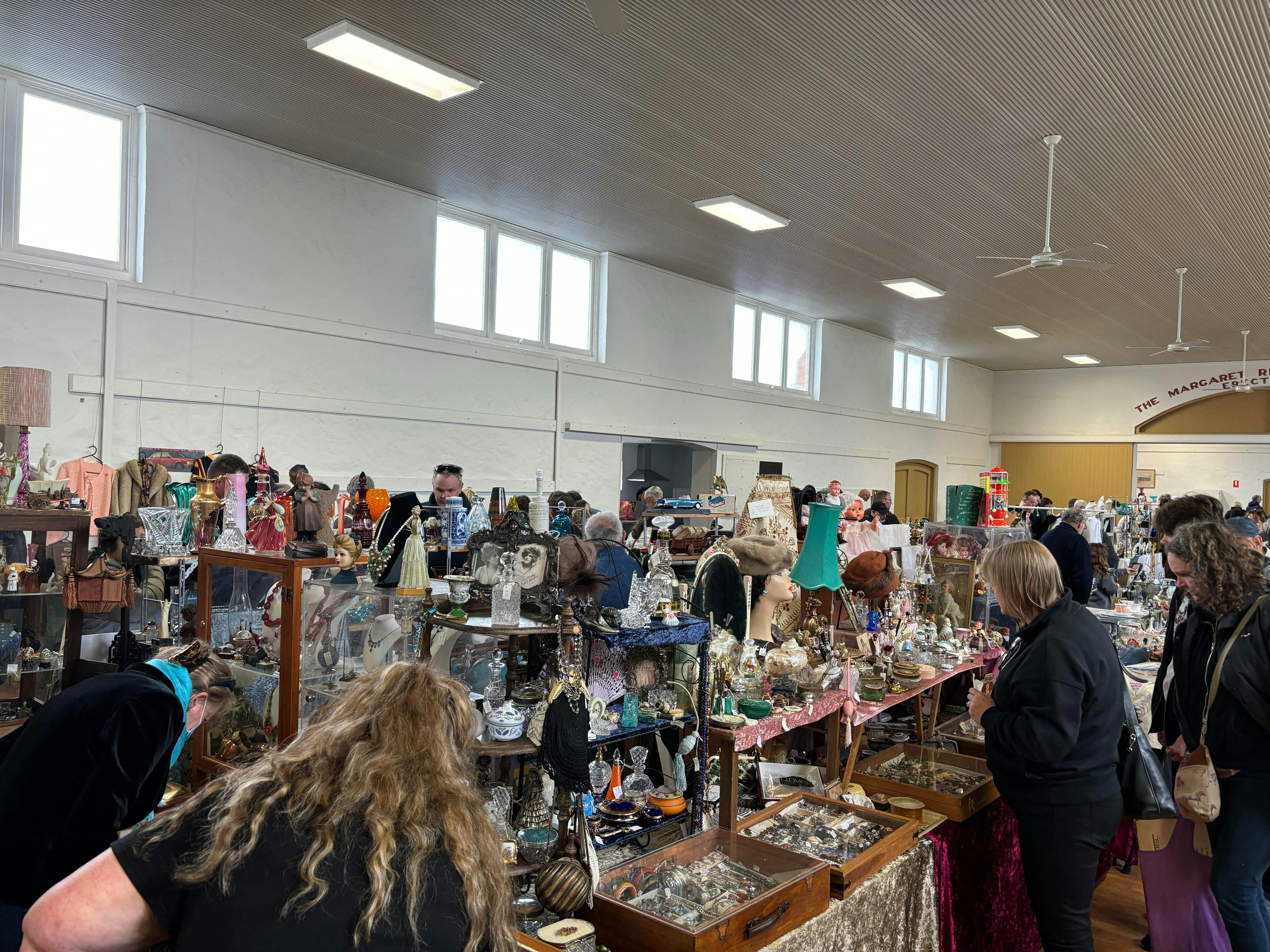 Carruthers Hall with a crowd of treasure hunters