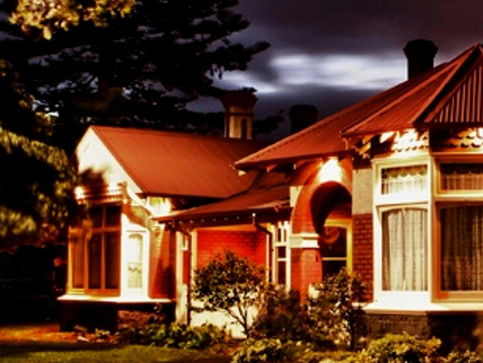 Altona Homestead Ghost Tour