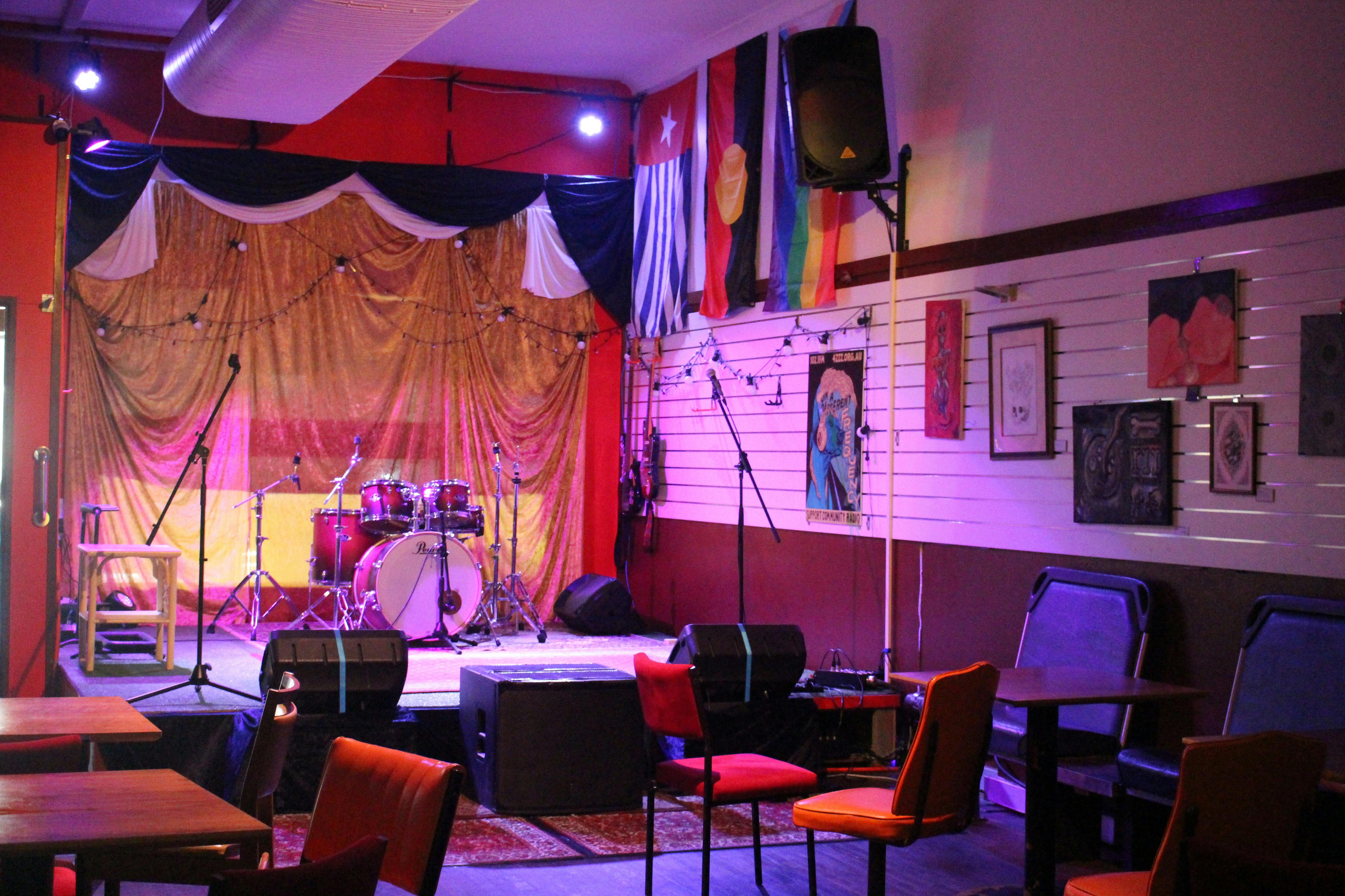 Banshees Bar and Art Space