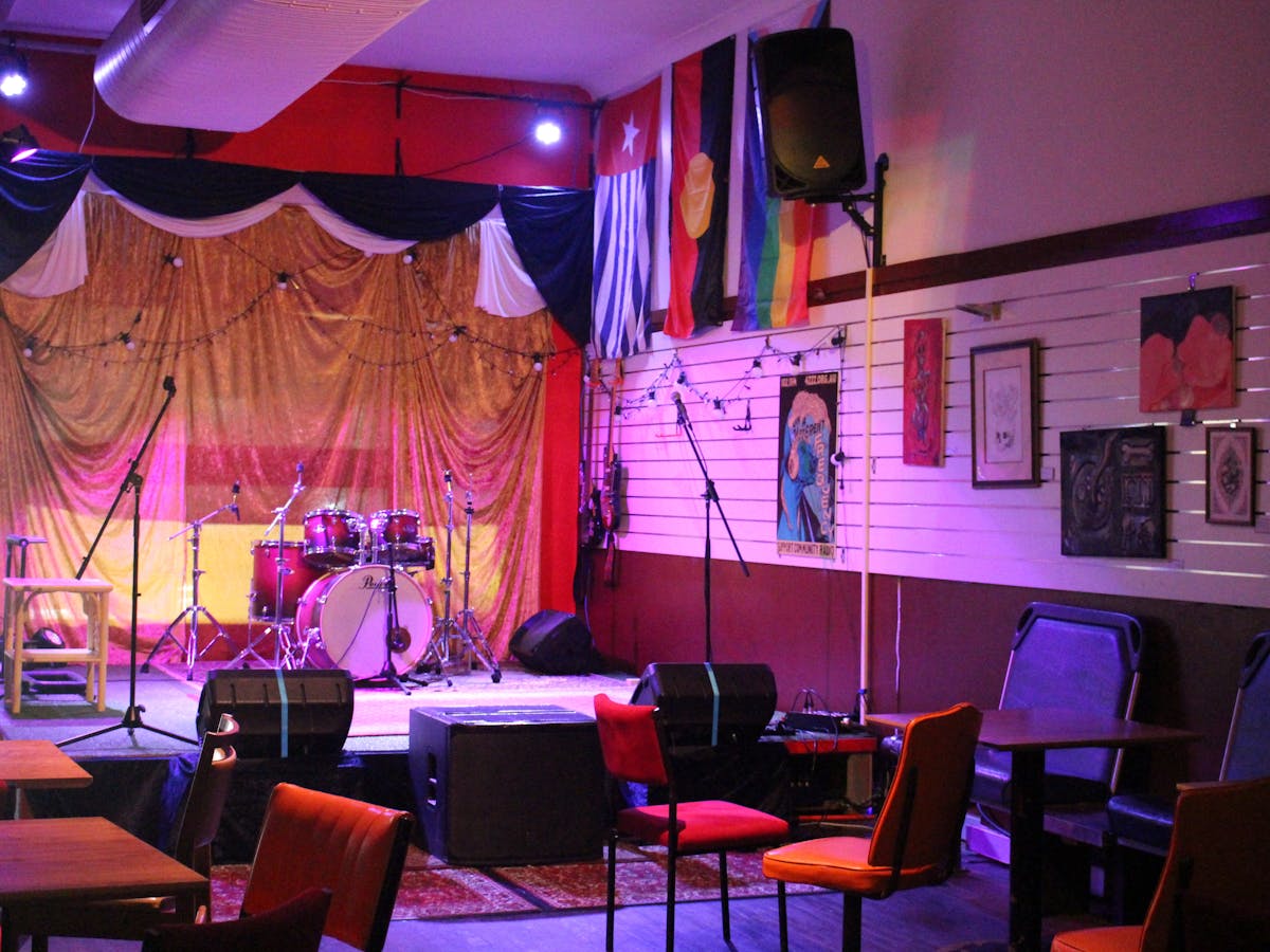 The Banshees Stage The Banshees Stage
