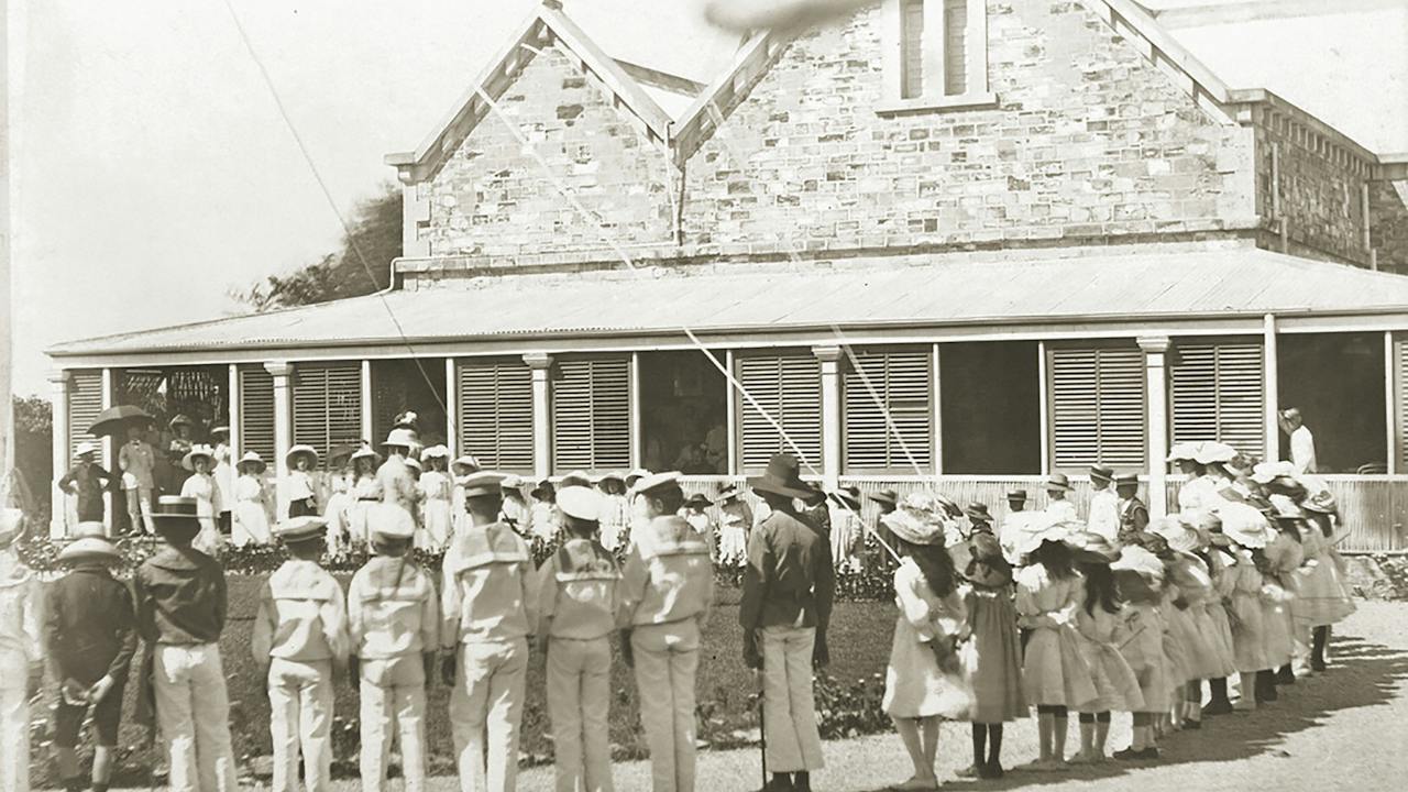 Coronation Day, 1911 - Government House, Darwin