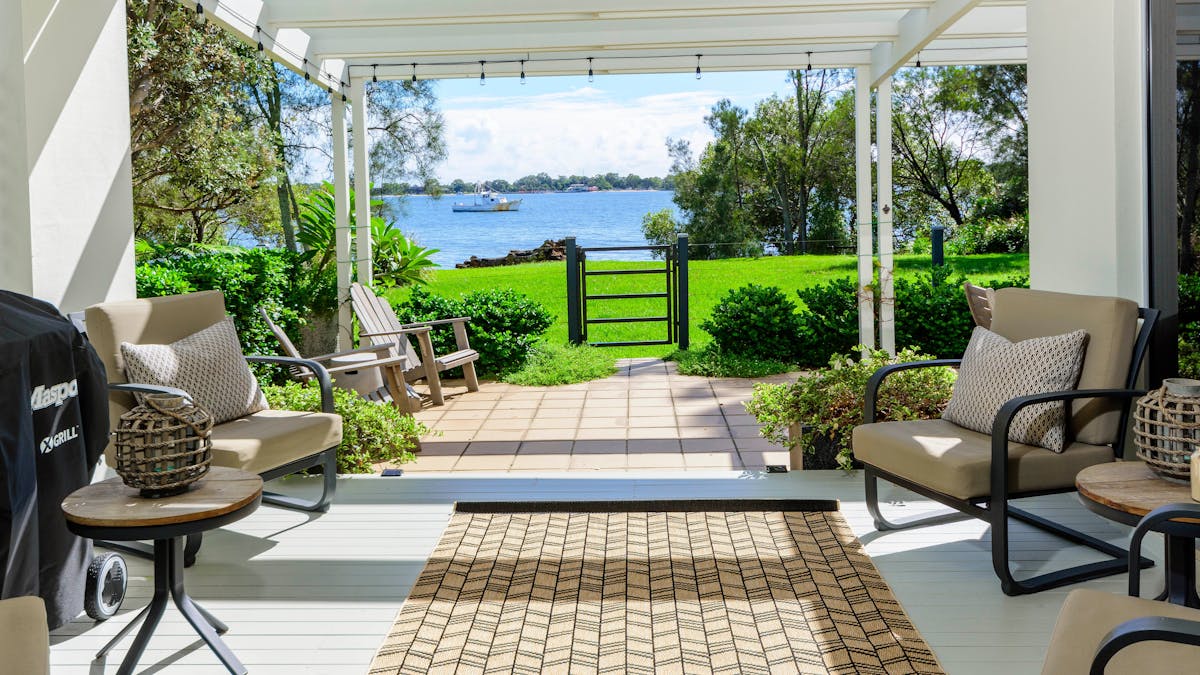 Outdoor entertainment area