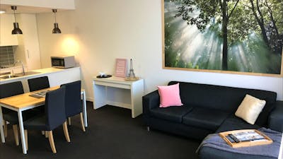 Executive One Bedroom Apartment - Avoca